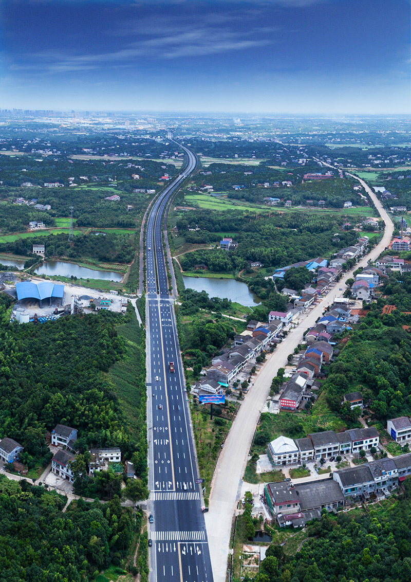 17、芙蓉大道湘阴段道路工程（1）.jpg