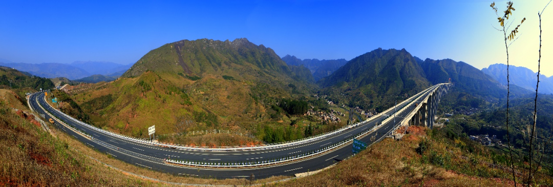 2厦门至成都国家高速公路湖南省汝城（湘赣界）至郴州公路2.png
